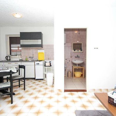 Tribunj Apartmani Dış mekan fotoğraf