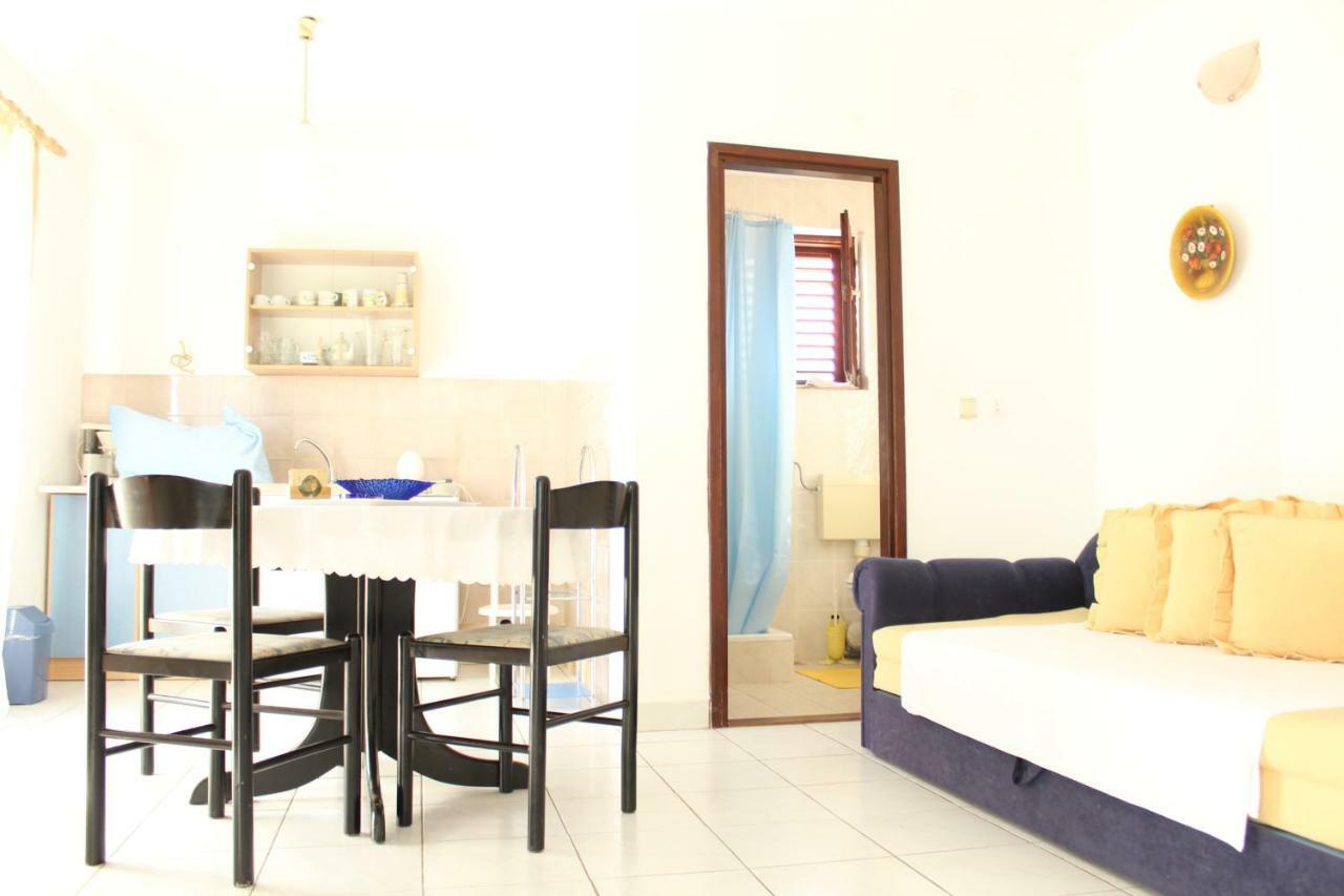 Tribunj Apartmani Dış mekan fotoğraf