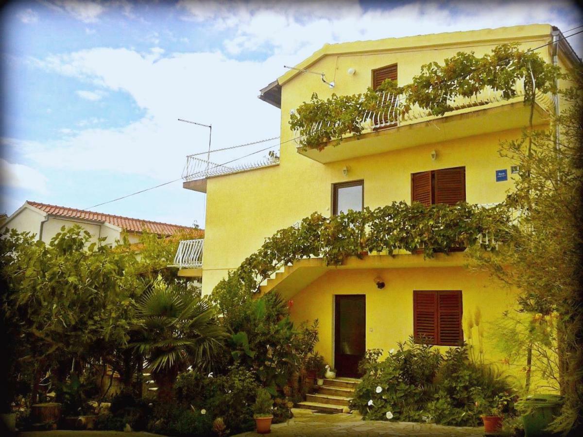 Tribunj Apartmani Dış mekan fotoğraf
